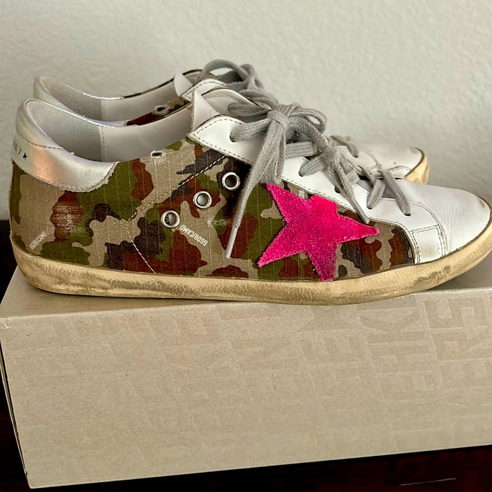 Super Star Golden Goose- Camo & Pink Star